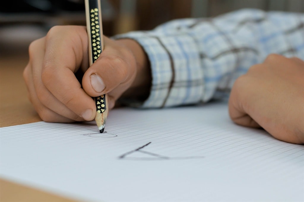 Pourquoi choisir l'aide aux devoirs pour accompagner les élèves ?